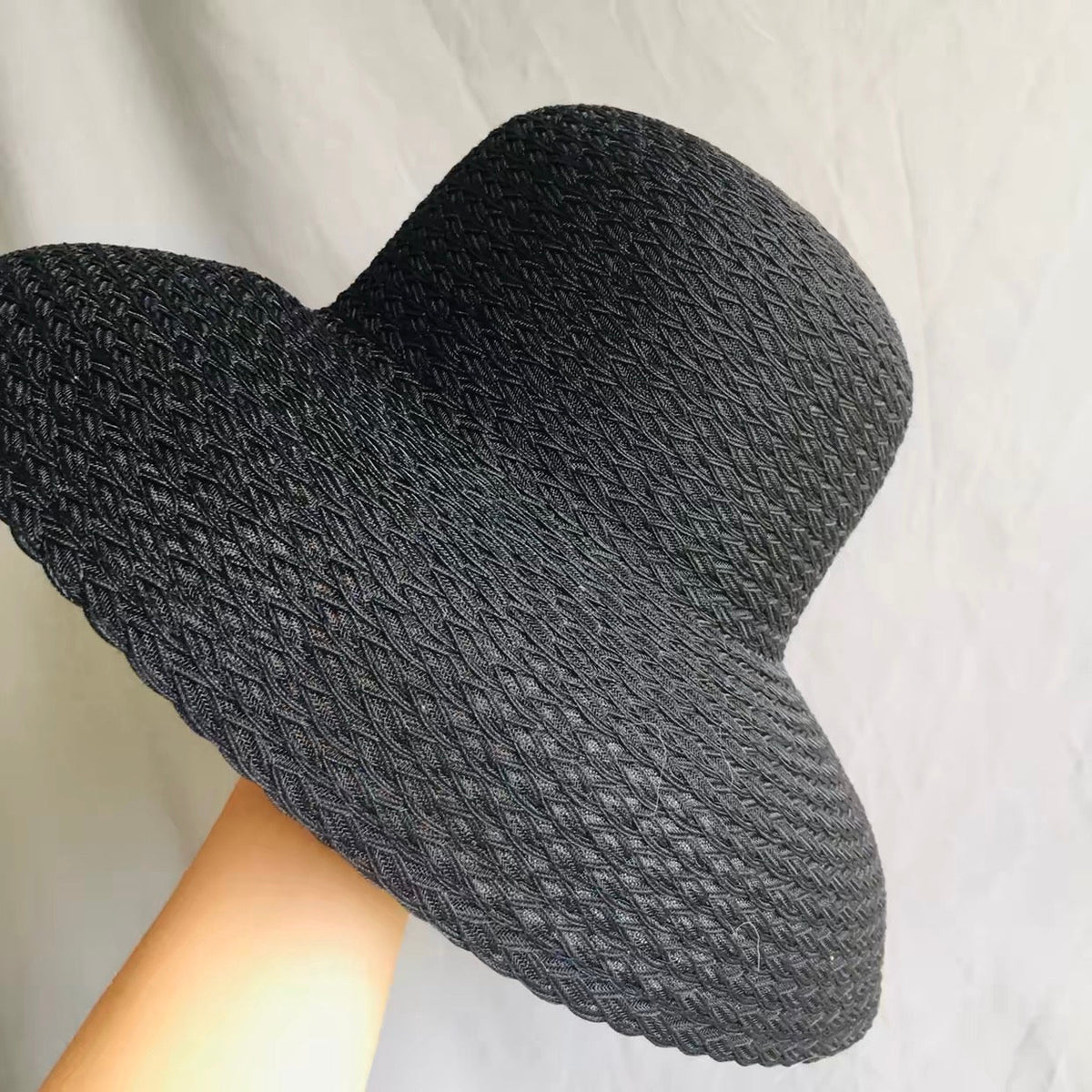 Black Woven Cloche Hat - EclipseAdorn