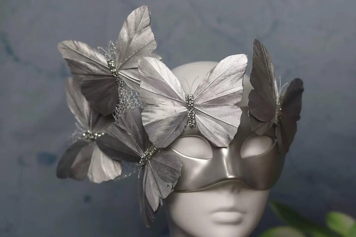 Gold Butterfly Masquerade Mask - EclipseAdorn