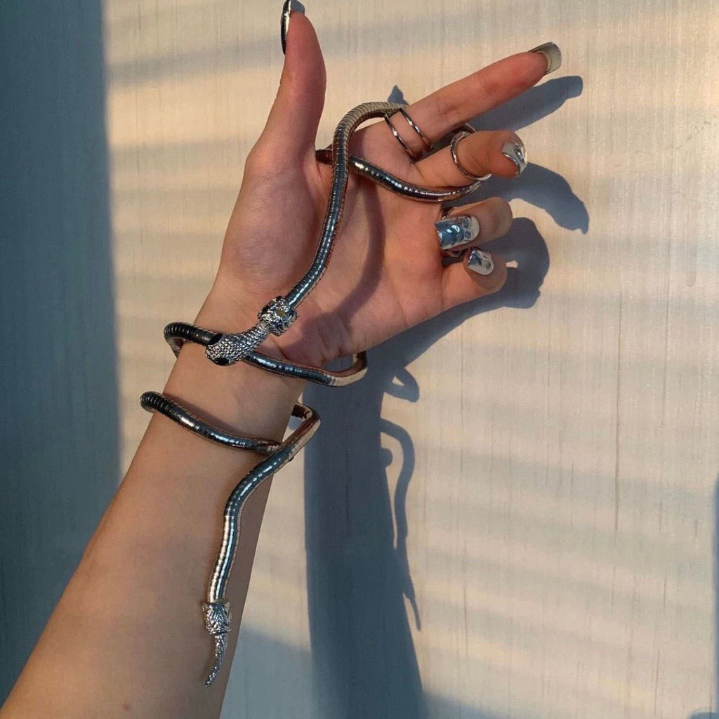 Gold Snake Necklace - EclipseAdorn