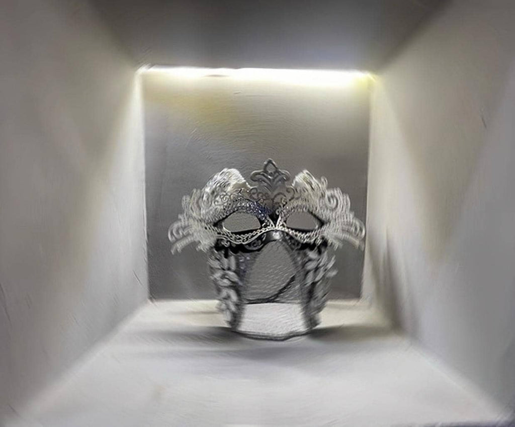 Additional handmade details of the Silver Crystal Masquerade Mask