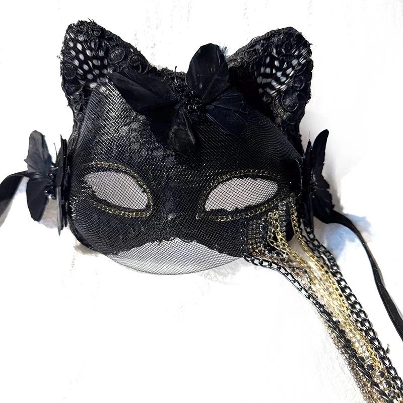 Black & Gold Cat Masquerade Mask showing its carefully made details
