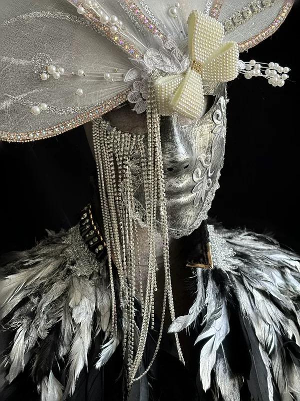 White Butterfly Venetian Rhinestone Fringe Masquerade Mask Masquerade Mask variant_title - EclipseAdorn